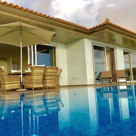 Villa Pinheira III Heated Pool Calheta  Exteriör bild